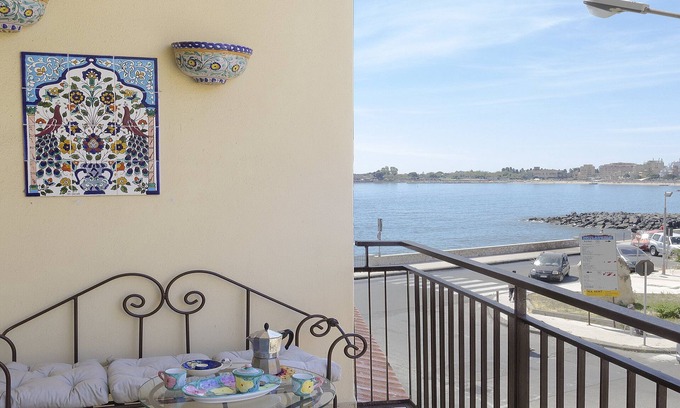 Giardini Naxos Apartment | TYSANDROS - SEA VIEW