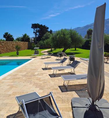 Carini Apartment | Villa Albamonte
