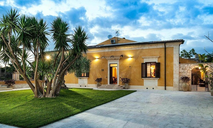 San Corrado di Fuori Villa | Villa Carolina - San Corrado Di Fuori ,Sicily