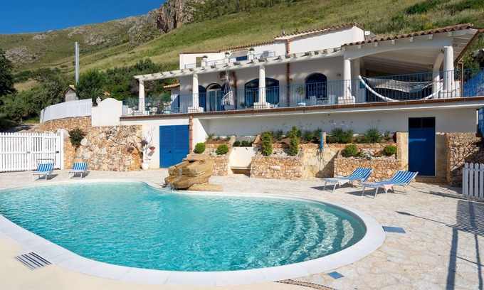 Castellammare del Golfo Villa | Villa Olimpia 6+2, Emma Villas
