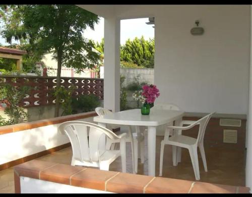 Reitani Villa | Villa Robinia