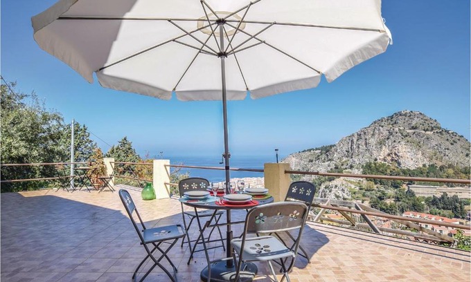 Cefalu House | Villa Sarah