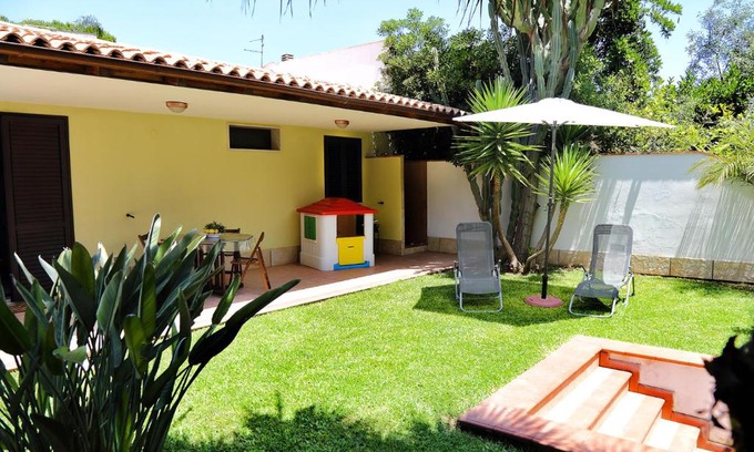 Fontane Bianche Apartment | Villetta Carla