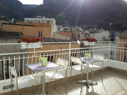 Castellammare del Golfo Bed & Breakfast | White