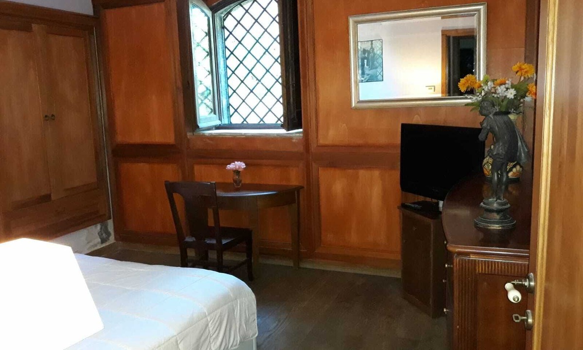 Presa Villa | BB Villa Overlooking Sea, Mountain, Coast - Renovated Ancient Winery More