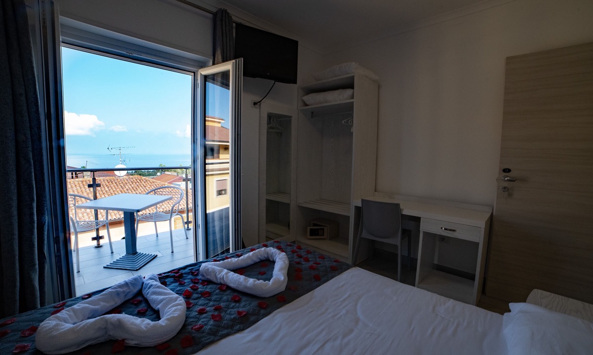 Parghelia Hotel | Residenza Jerocades