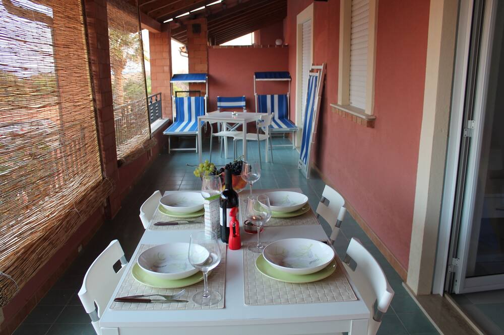 Santa Maria del Focallo House | Le Dune Residence apartment 10 meters from the Blue Flag beach
