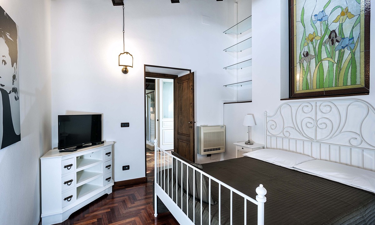 San Corrado di Fuori Villa | Villa Carolina