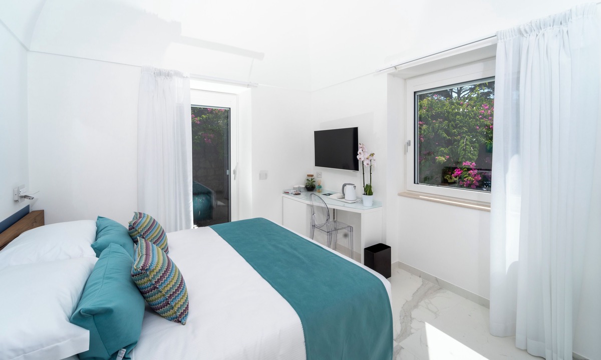 Capri Bed & Breakfast | Villa L'Ara