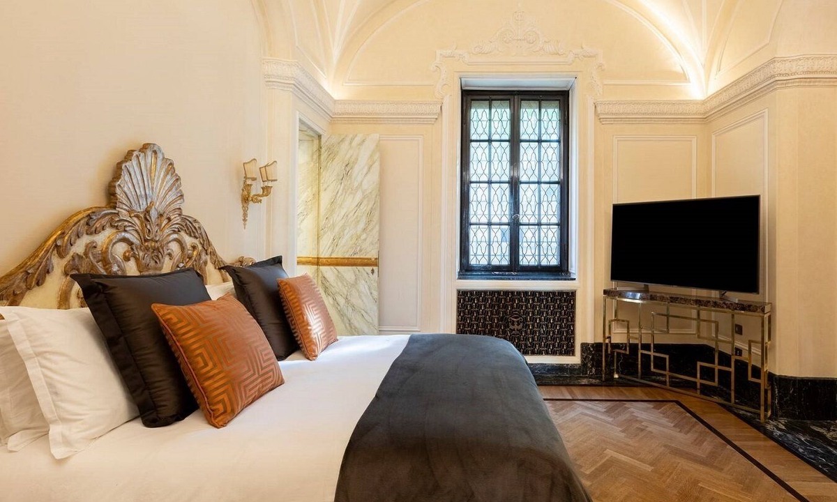 Quartiere III Pinciano Villa | Decadent Experience In The Pinciano District Of Rome