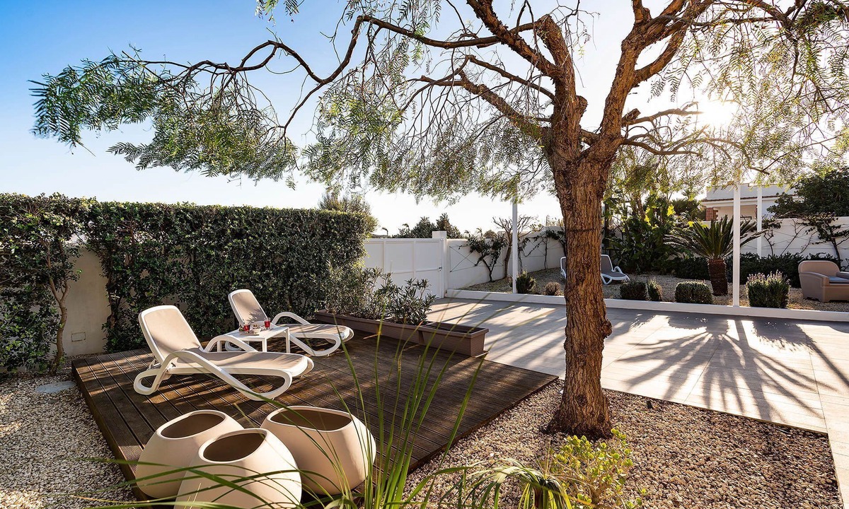 Reitani House | My Rental Homes - Apartment Ninfa with parking space and private outdoor area