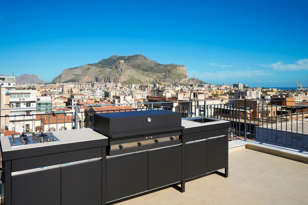 Ruggero Settimo Apartment | Skyline Penthouse