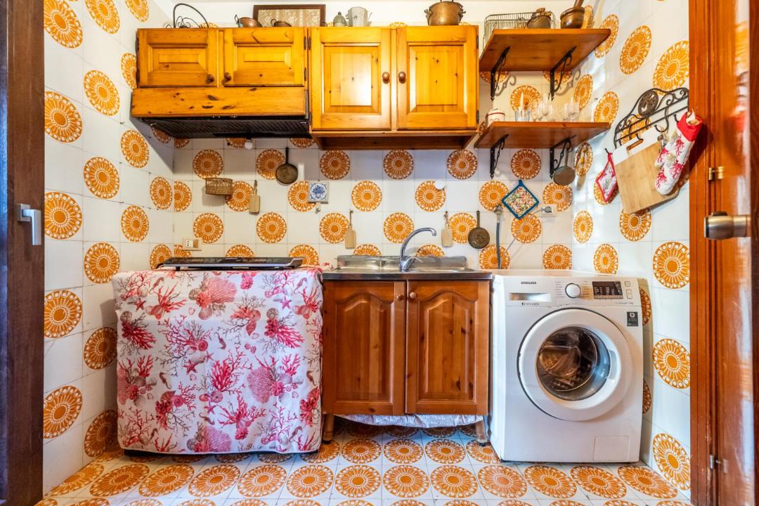 Addaura Apartment | Appartamento in villa a pochi passi dal mare- free parking
