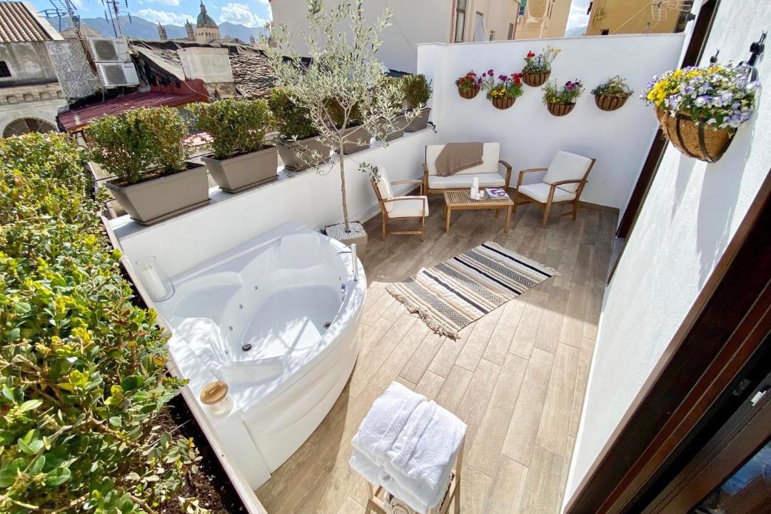 Monte di Pieta Hotel | Casa Nostra Boutique Hotel & Spa