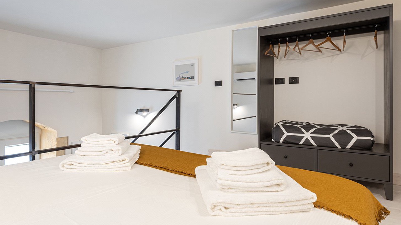 Photo of Bedroom in Noto Historic Centre