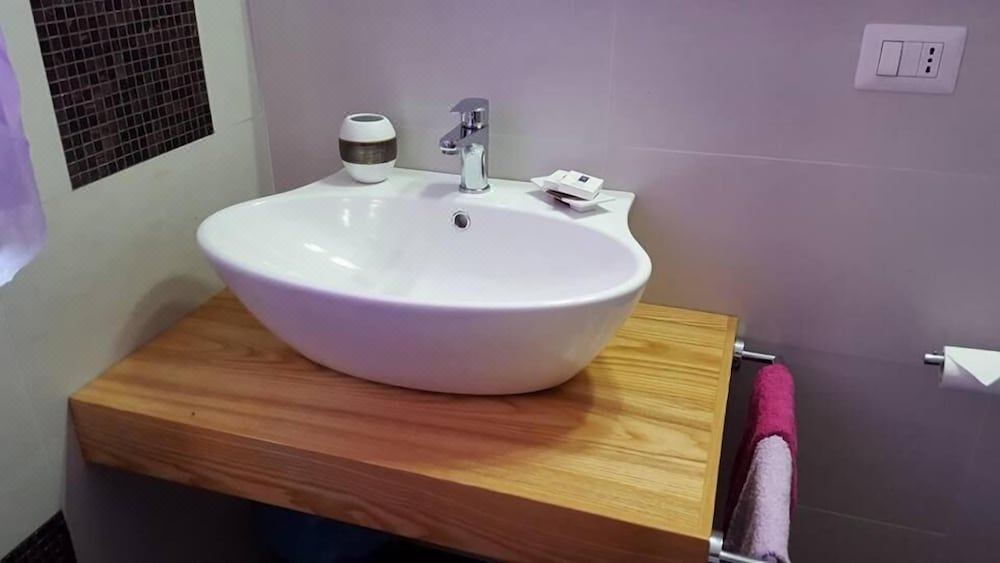 Photo of Bathroom in Castelbuono