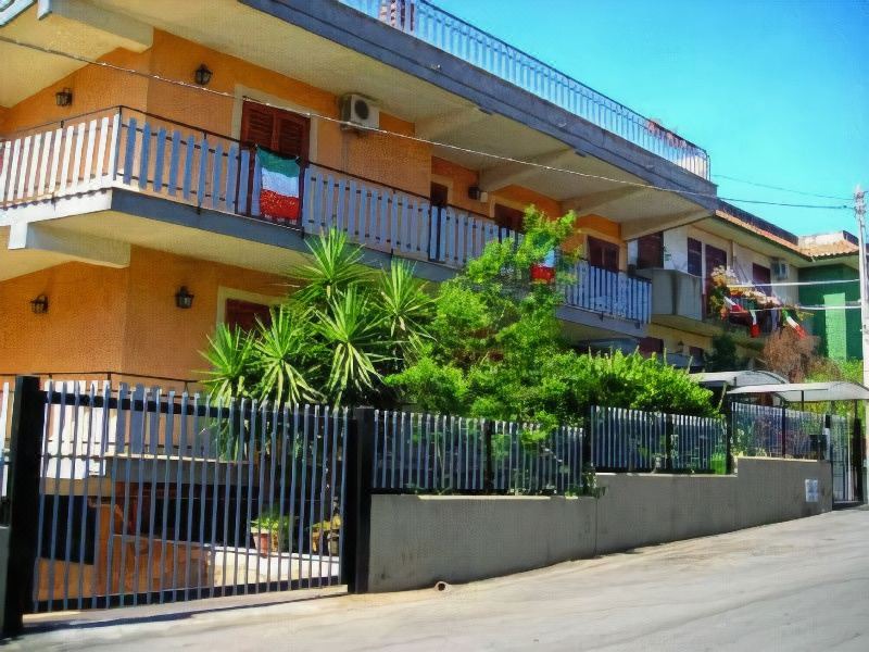 Photo of Buildings in Carruba