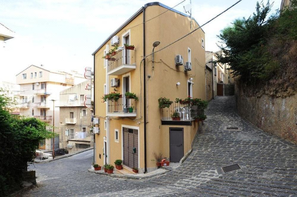 Photo of Buildings in Piazza Armerina