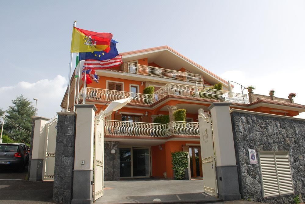 Photo of Buildings in Trecastagni