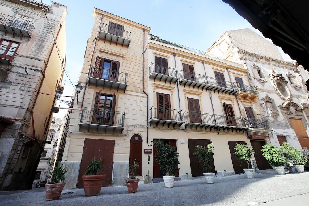 Photo of Buildings in Monte di Pieta
