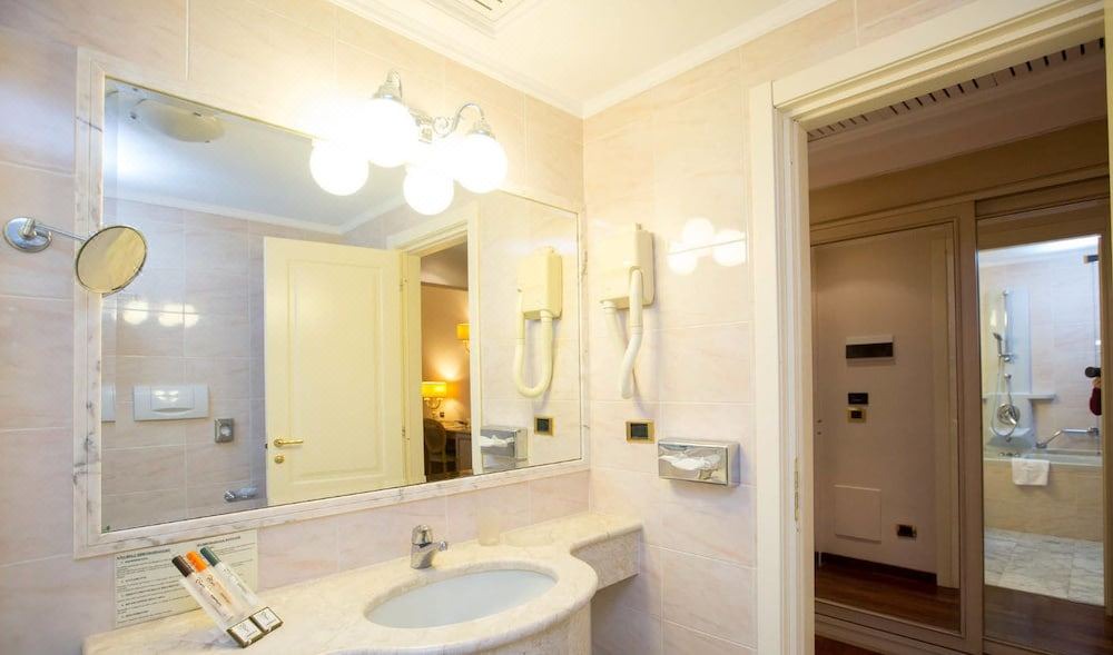 Photo of Bathroom in Grottasanta