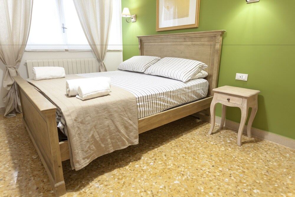 Photo of Bedroom in Kalsa