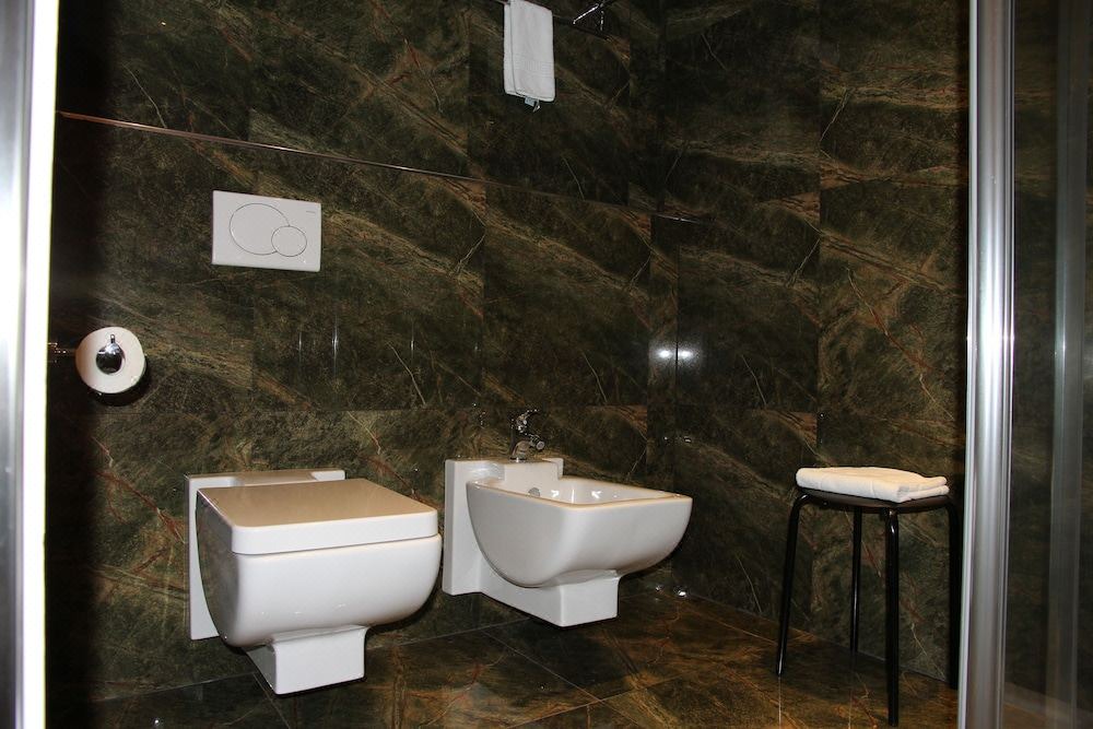 Photo of Bathroom in Contrada Pantano d'Arci