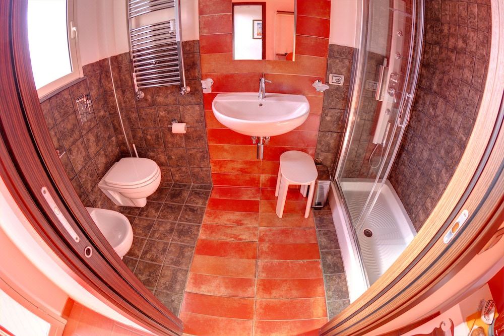 Photo of Bathroom in Aci Sant'Antonio