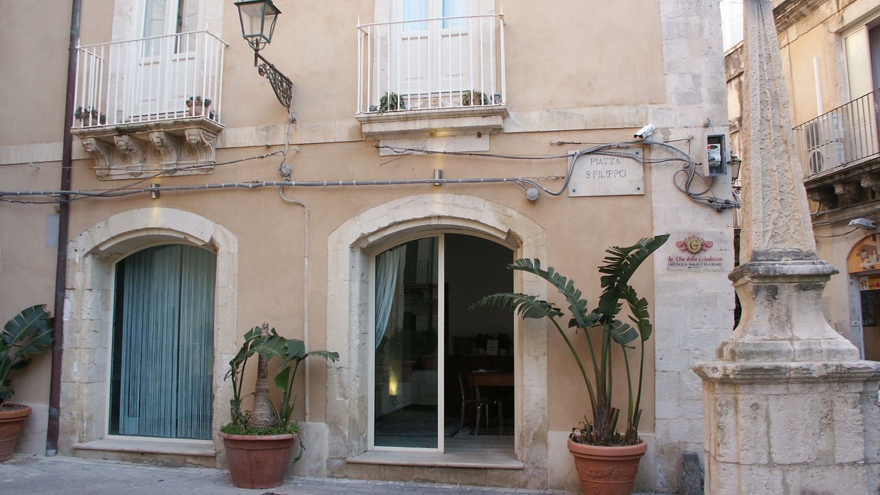 Photo of Others in Ortigia
