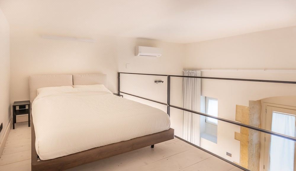 Photo of Bedroom in Noto Historic Centre