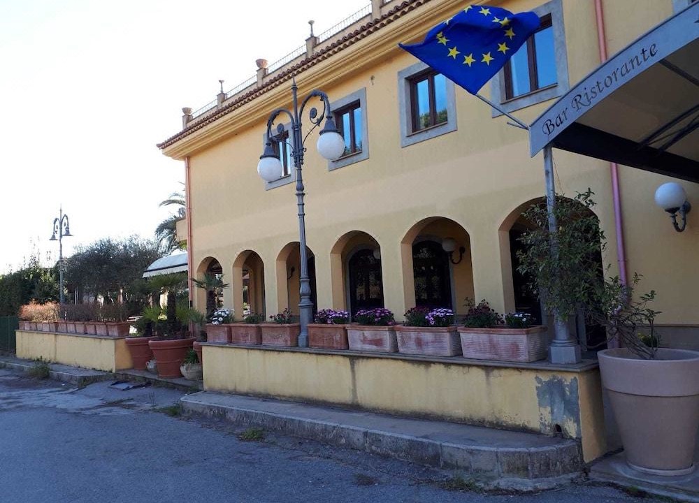 Photo of Buildings in Pergusa