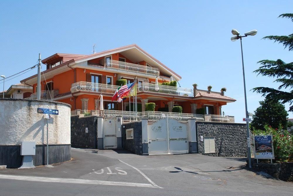 Photo of Buildings in Trecastagni