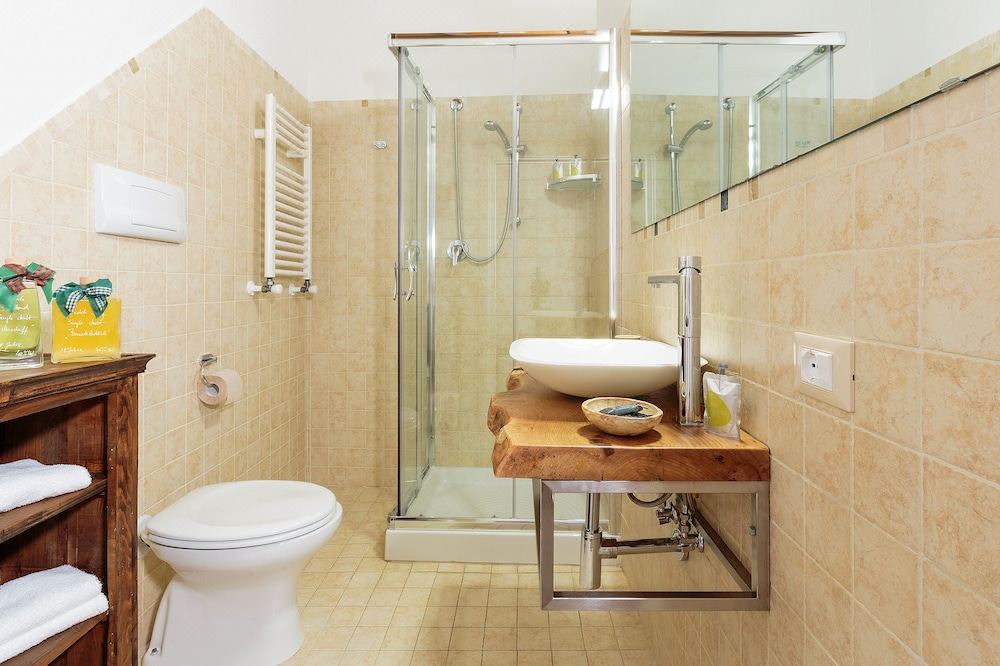 Photo of Bathroom in Biancavilla