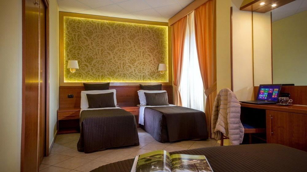 Photo of Livingroom in Esquilino