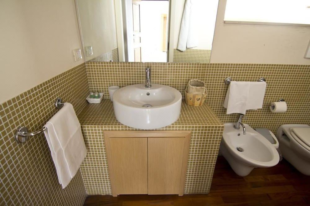 Photo of Bathroom in Ortigia