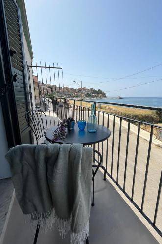 Photo of Patio Balcony in Castel Di Tusa
