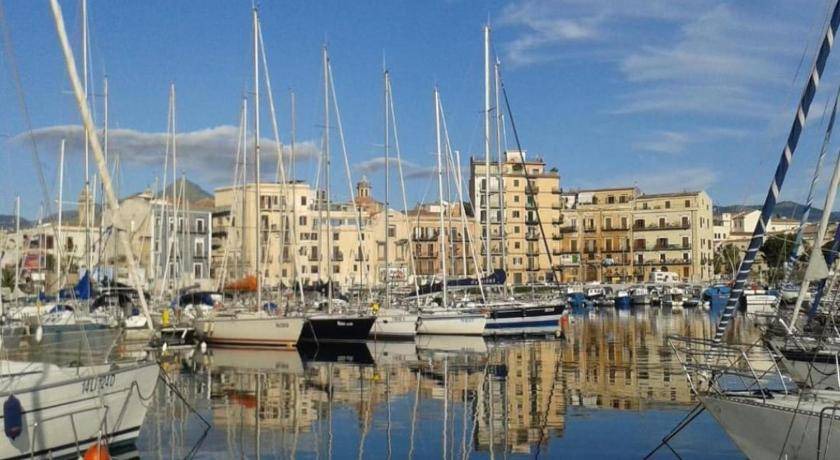 Photo of Others in Mondello