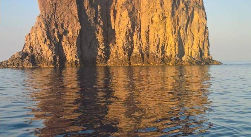 Photo of Others in Stromboli