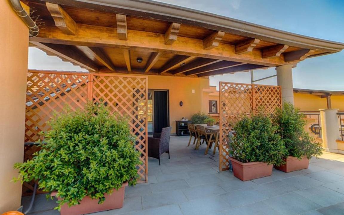 Photo of Patio Balcony in Brolo