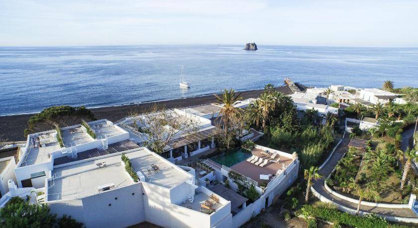 Photo of Others in Stromboli