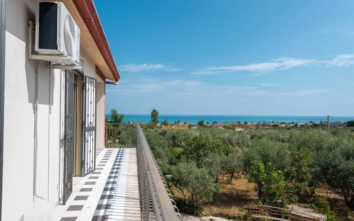 Photo of Others in Torre Colonna-sperone