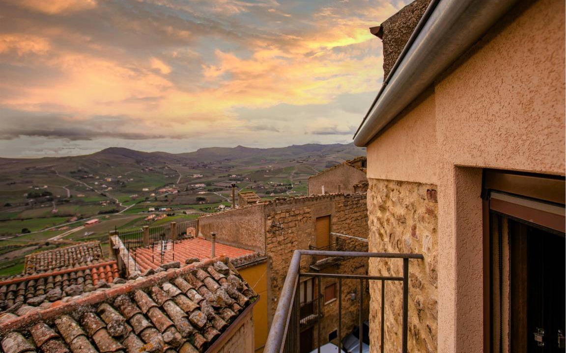 Photo of Patio Balcony in Gangi