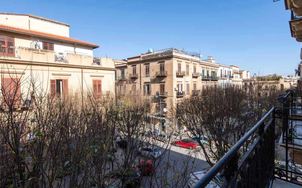 Photo of Patio Balcony in Ruggero Settimo