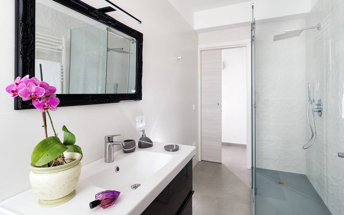 Photo of Bathroom in Marsala