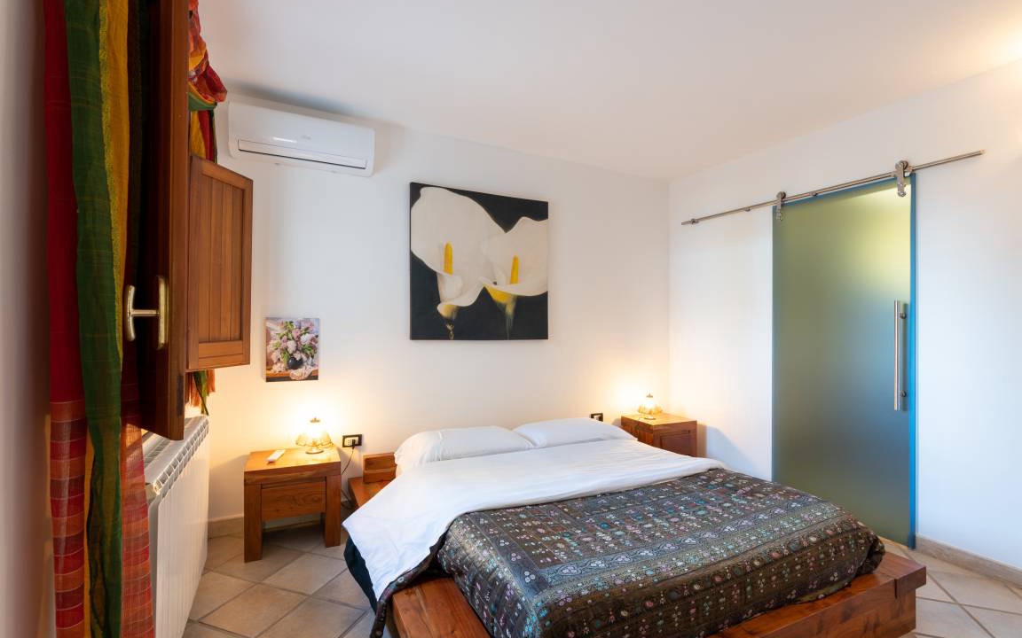 Photo of Bedroom in Scopello