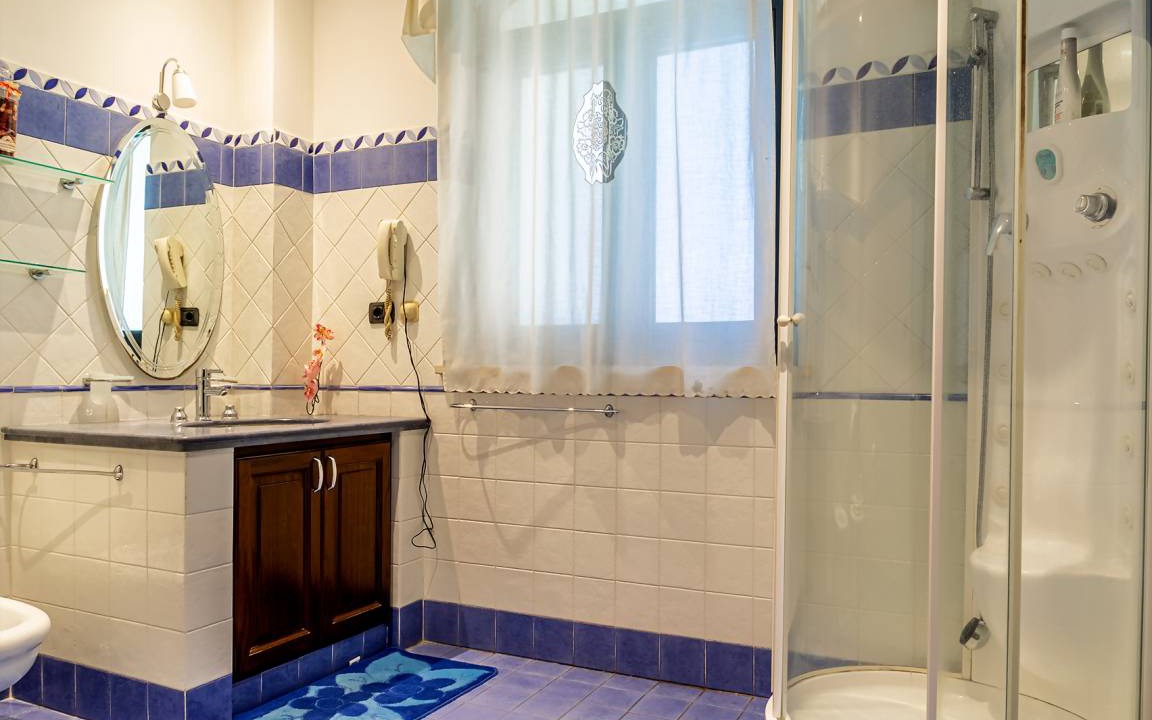 Photo of Bathroom in Aci Sant'Antonio