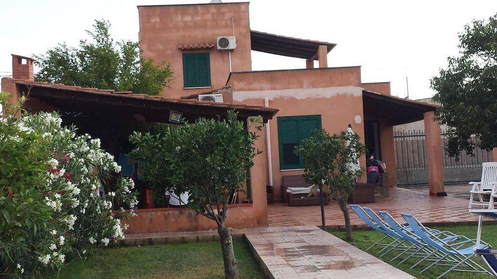 Photo of Others in Cinisi