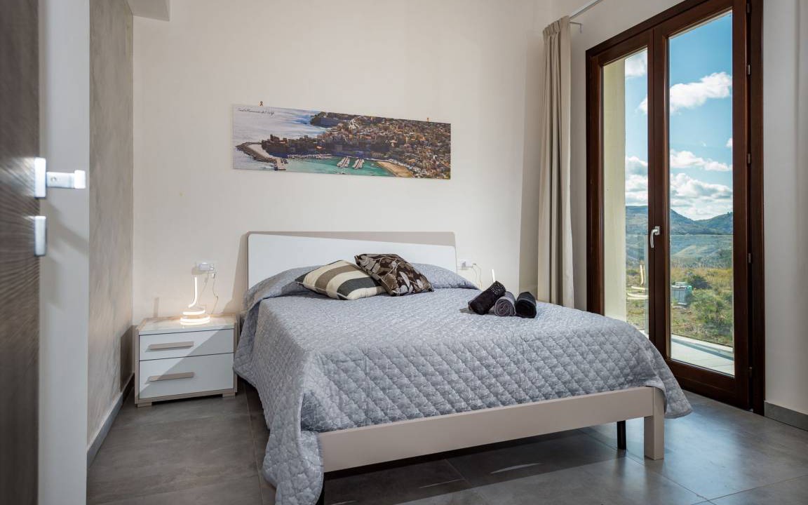 Photo of Bedroom in Scopello