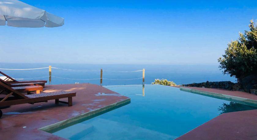 Photo of Others in Pantelleria