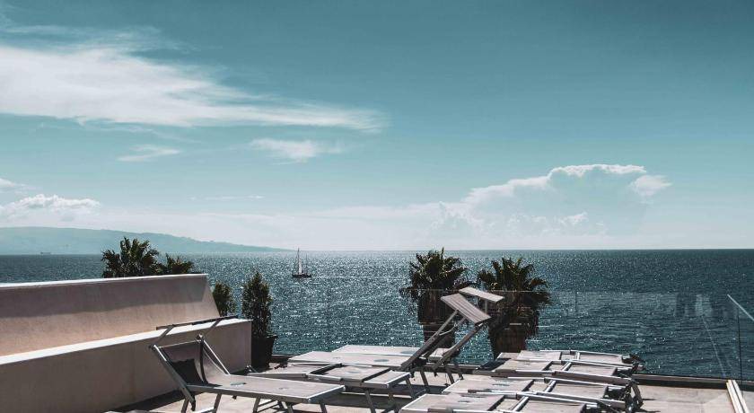 Photo of Patio Balcony in Ali Terme